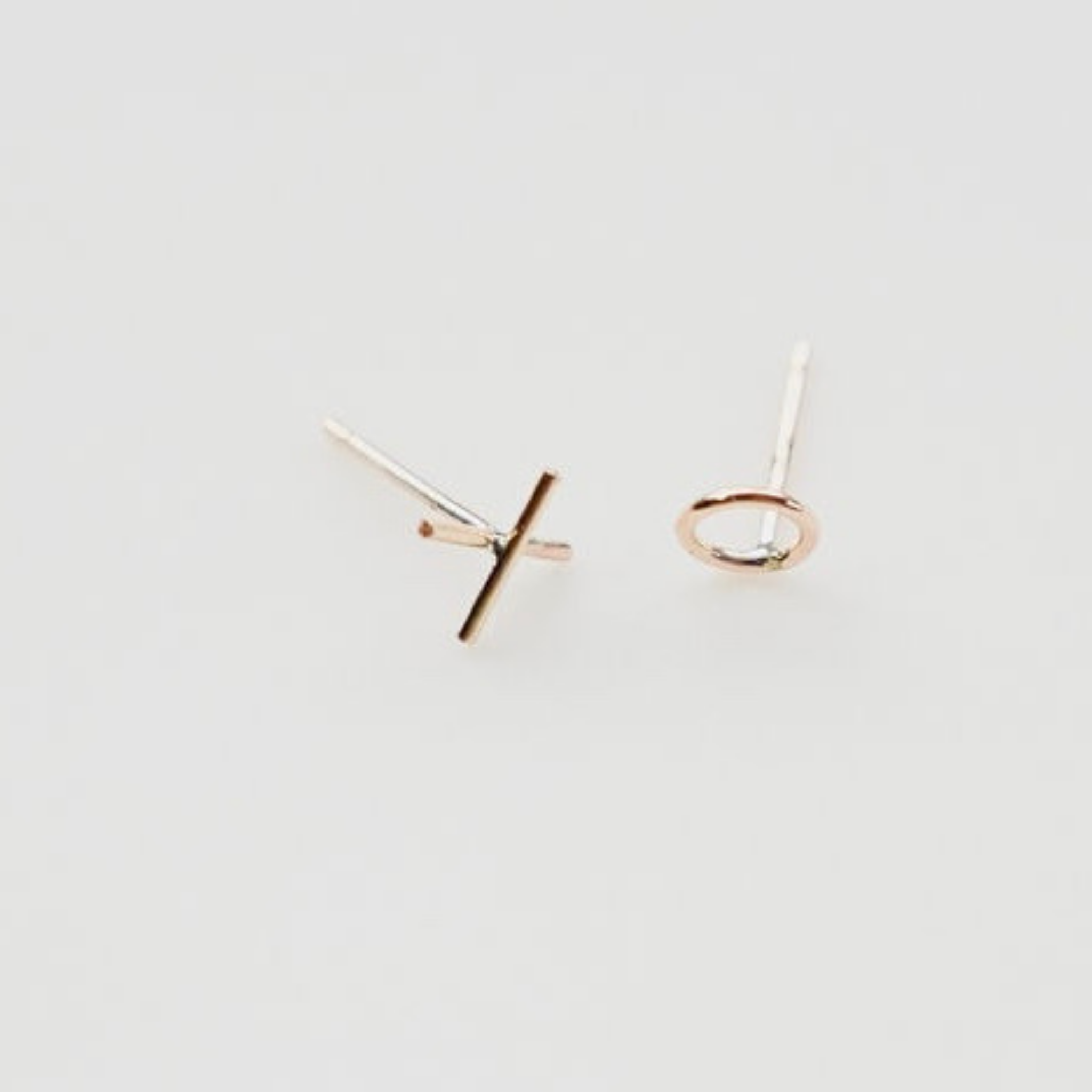 'XO' Gold Stud Earrings