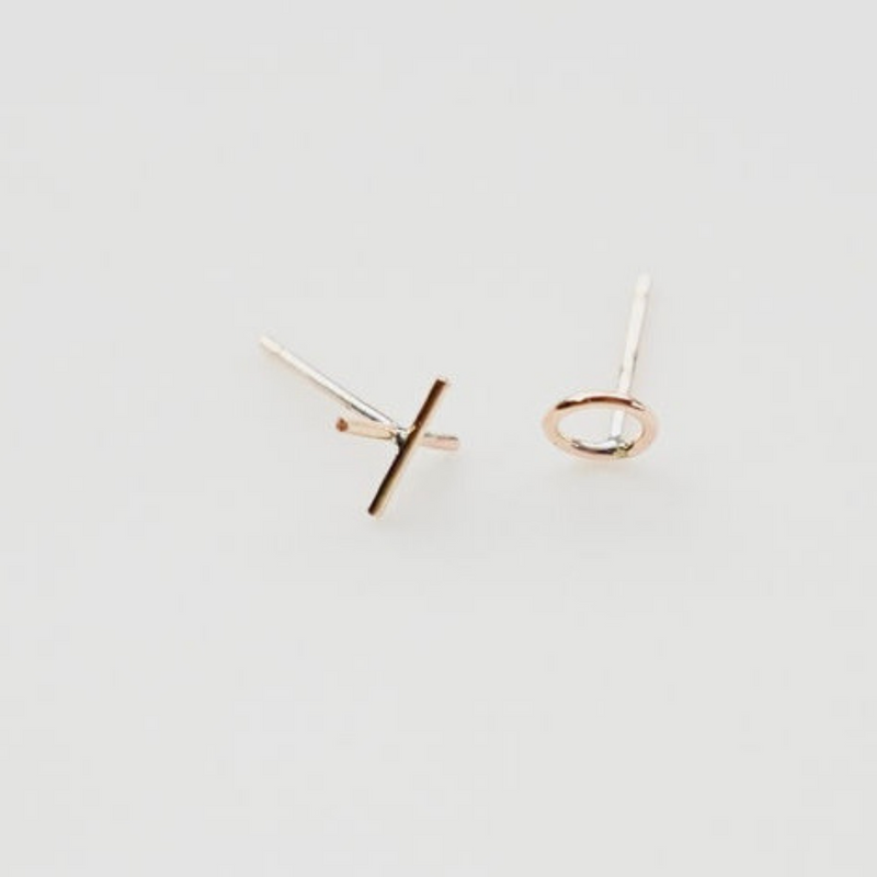 'XO' Gold Stud Earrings